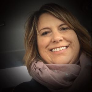 Meet your Posher, Cynthia